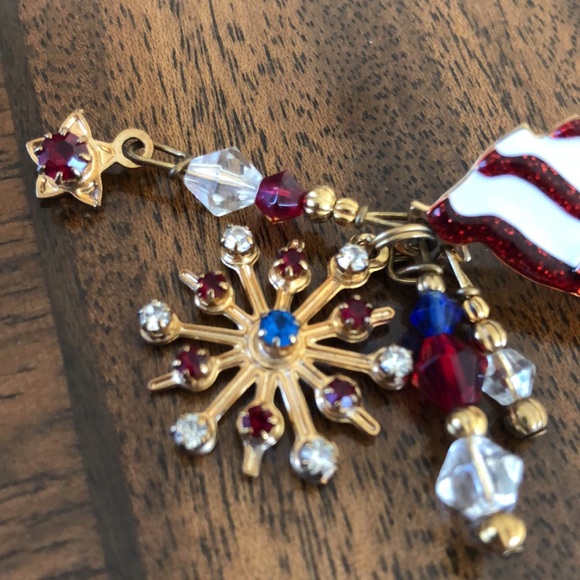 Vintage Lunch at the Ritz patriotic pierced fireworks earrings - Picture 7 of 15